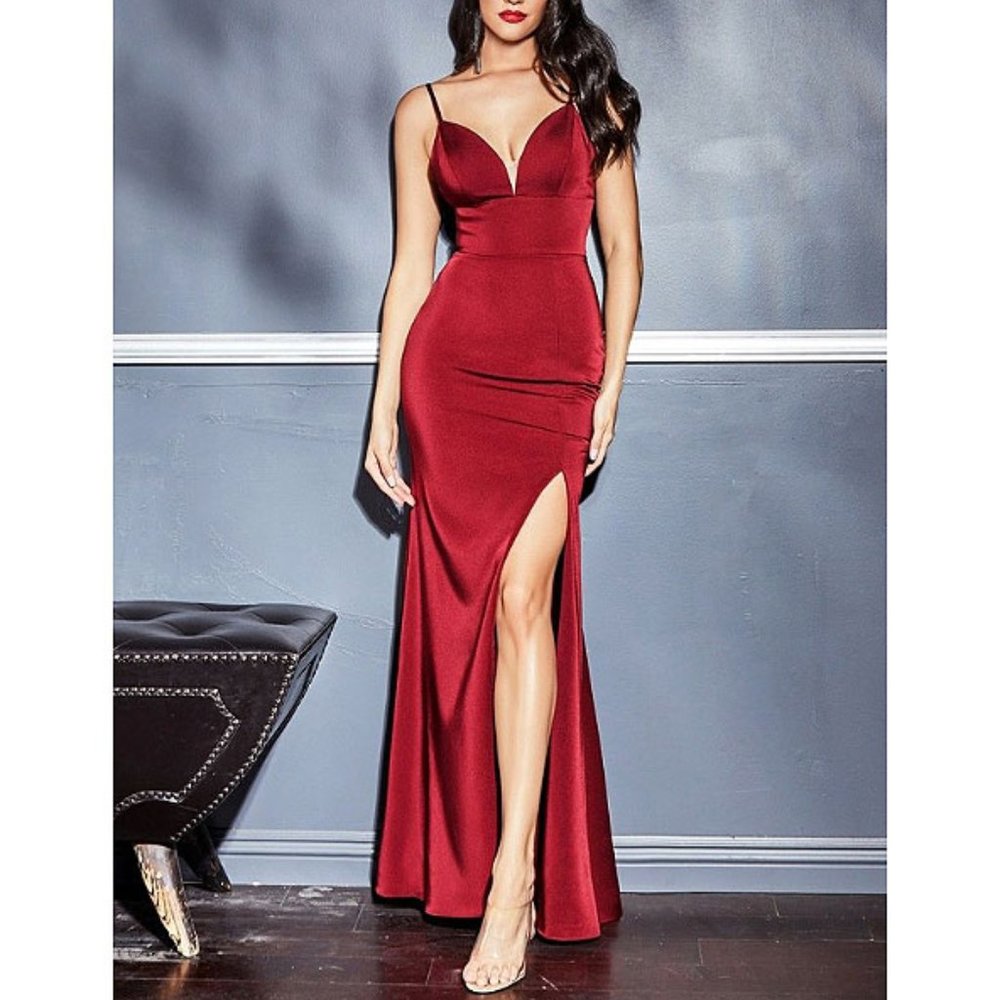 Cinderella Divine Burgundy Sweetheart Neckline Formal Gown 10